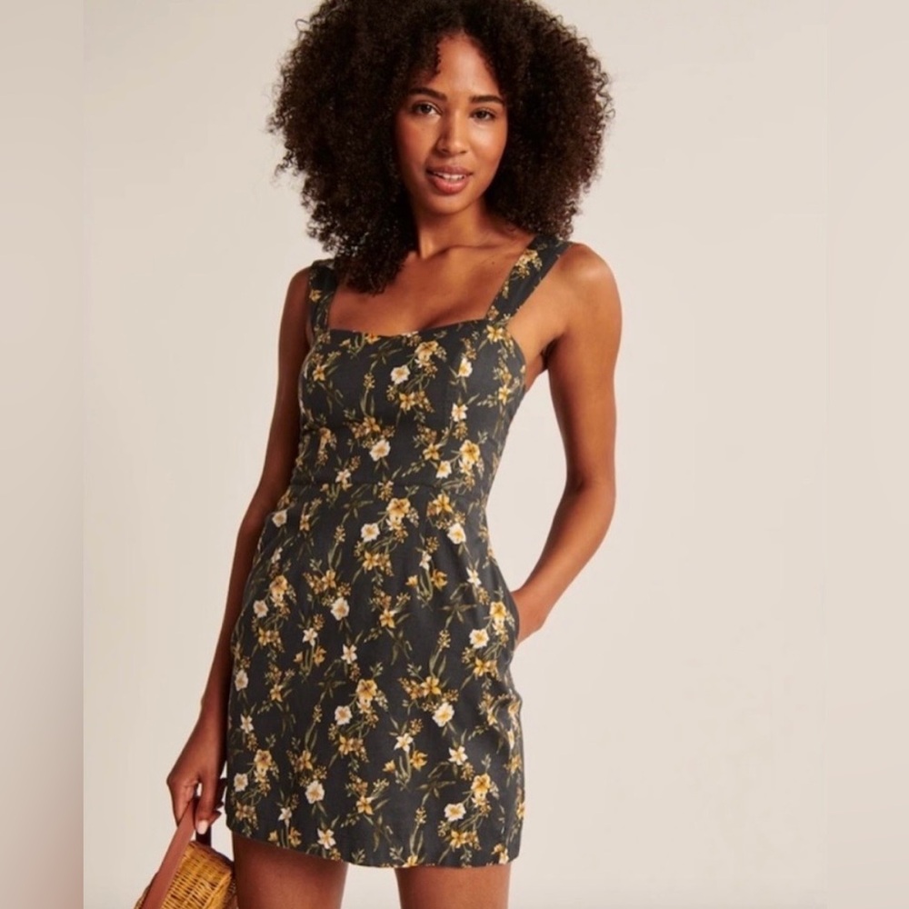 Abercrombie & Fitch Wide Strap Mini Dress